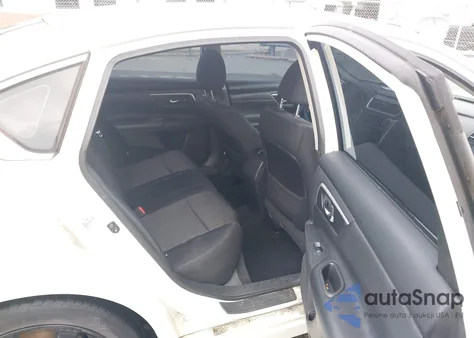 2017 Nissan Altima 2.5 Sr из США, поврежденный, VIN 1N4AL3AP3HC488711